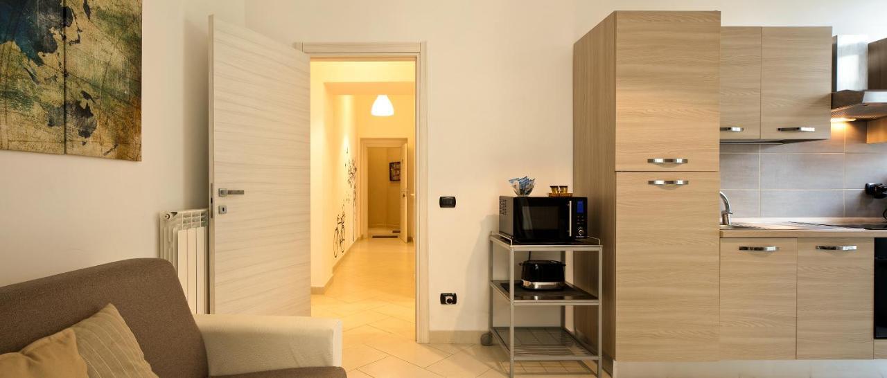 Le Corti Di Napoli Apartments Nápoles Exterior foto