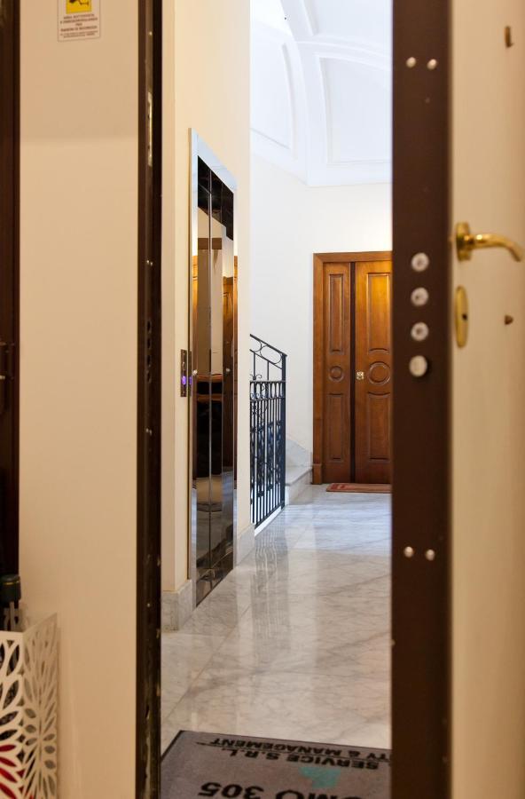 Le Corti Di Napoli Apartments Nápoles Exterior foto