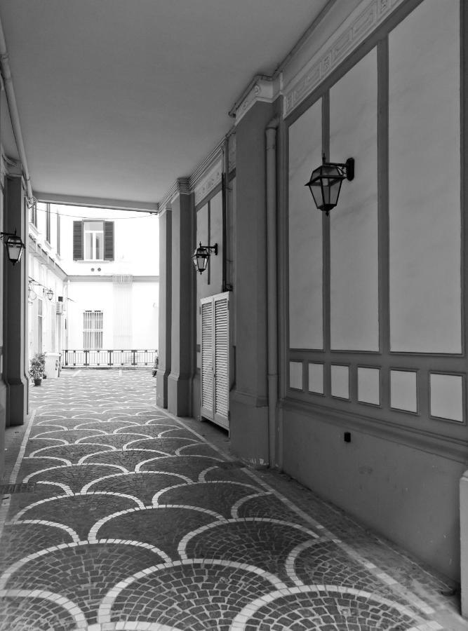 Le Corti Di Napoli Apartments Nápoles Exterior foto